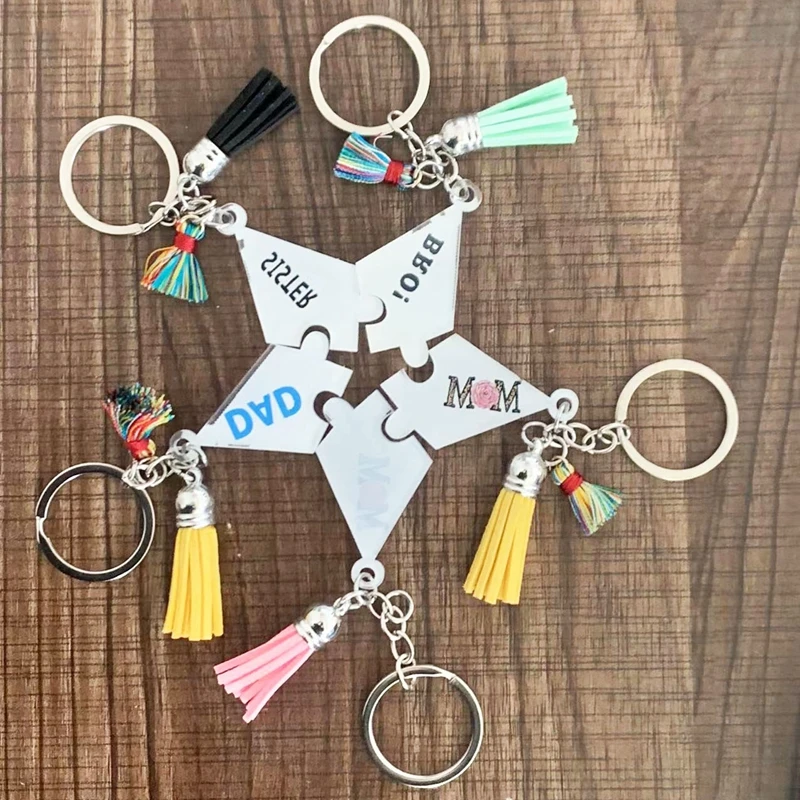 

Thanksgiving Gift - 5pcs Puzzle Piece Keychains personalized, Family Key Chains,Graduation Keychain,Friendship Keychains