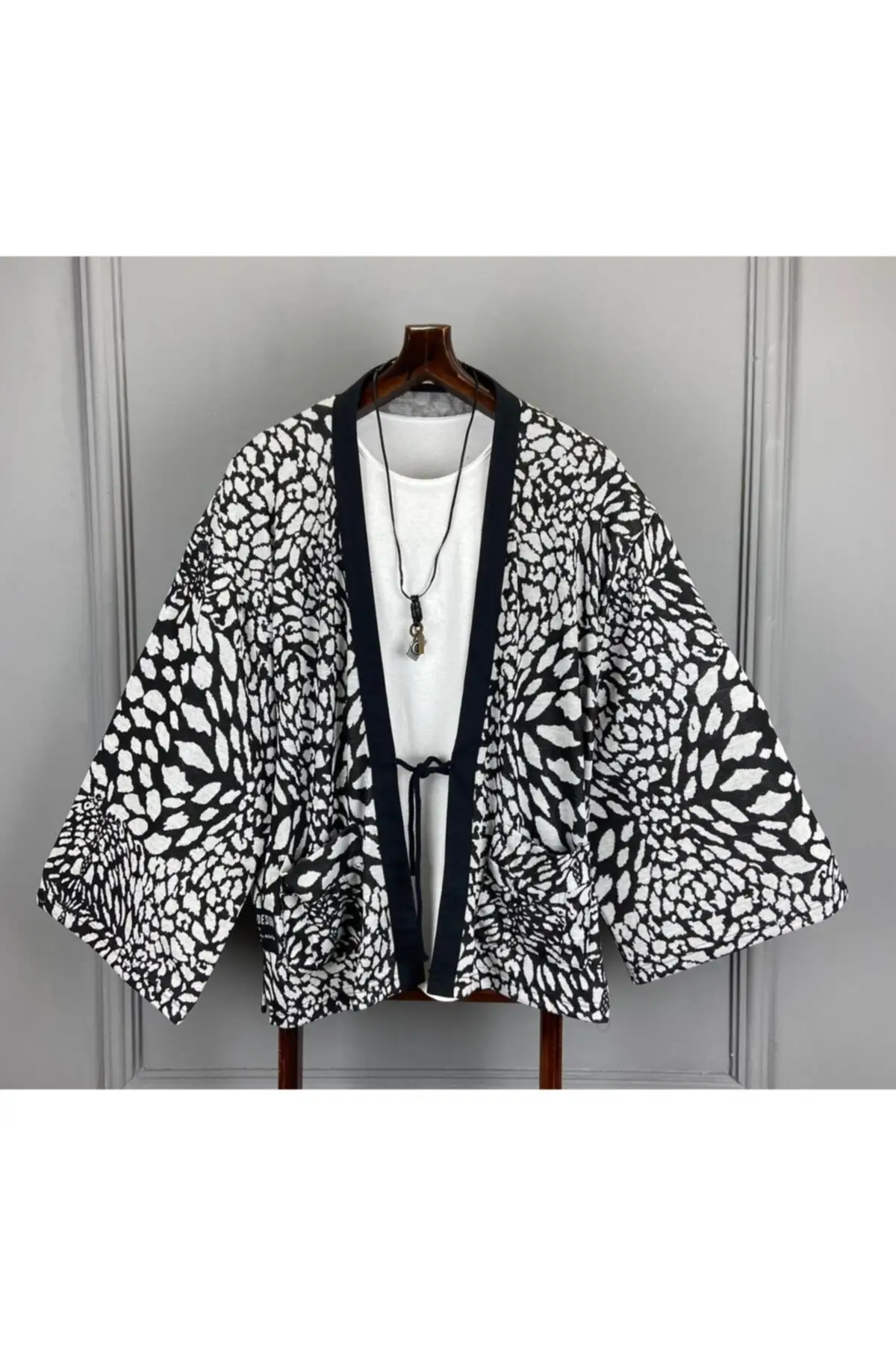 

Women's Kimono Knitted Oversize Pattern Kimono Fashion Bathrobe For Ladies Fashion Robe Robe Dressing Gown For Women
