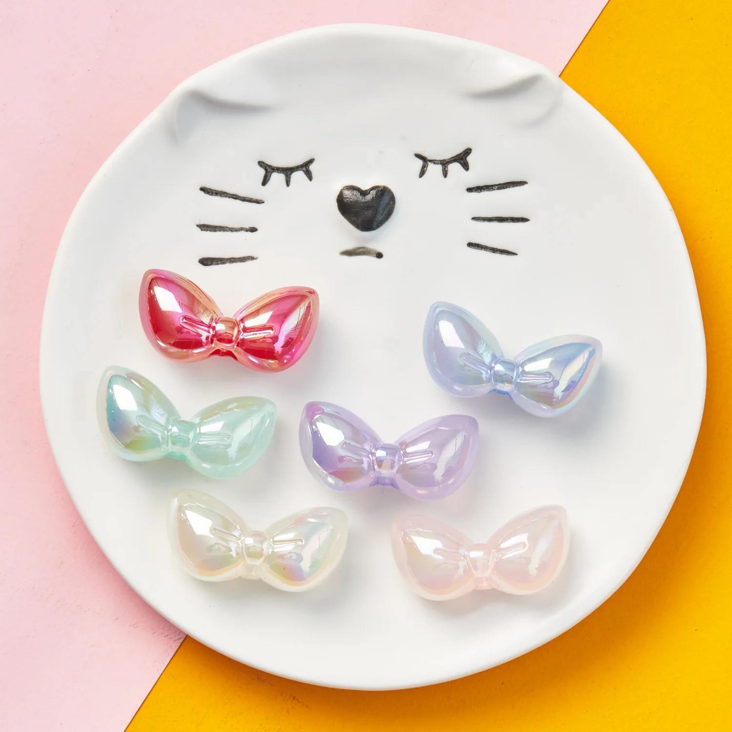 

50 шт./партия, бусины из смолы в форме банта с мультяшным принтом