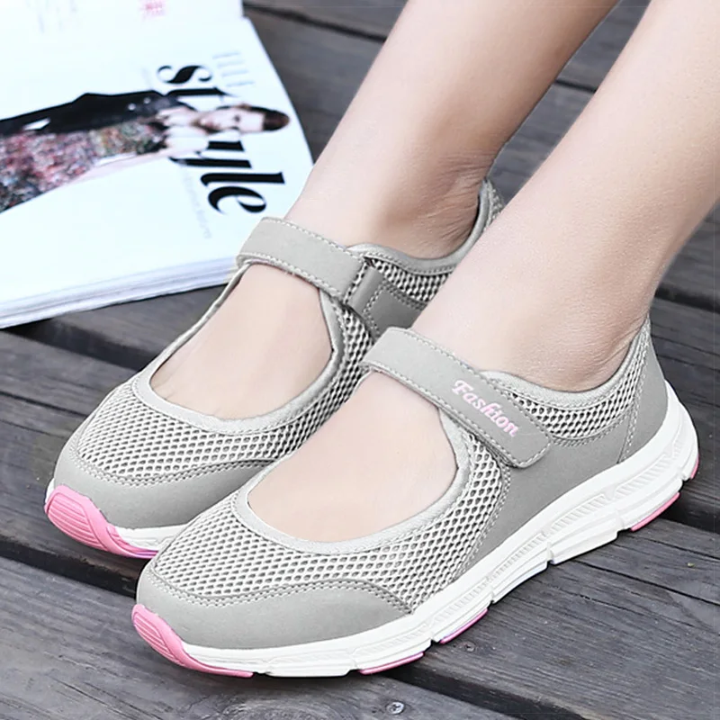 Women's Shoes Breathable Vulcanized Shoes Ultra-light Women's Casual Sports Comfortable Shoes Women's Walking Women's Flat Shoes