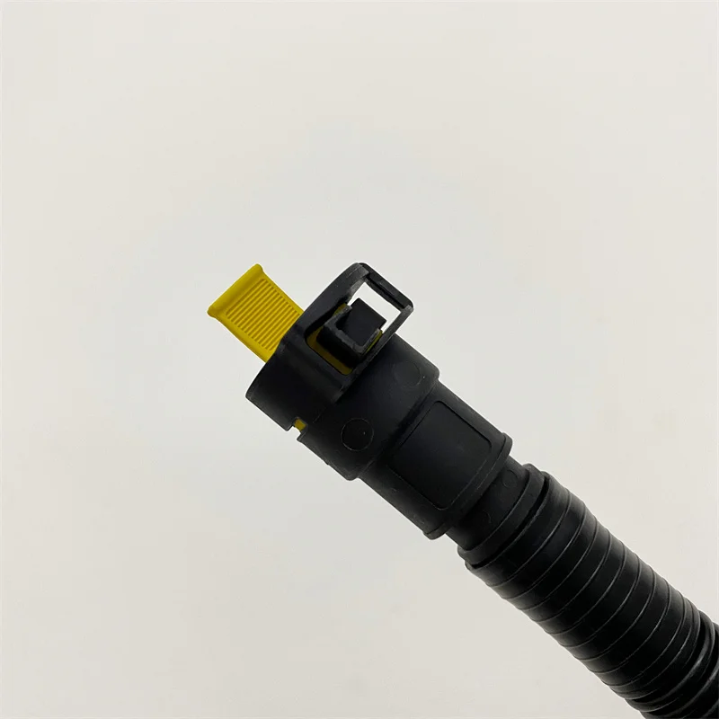 СТТ 16117439920 Автозапчасти новое состояние выхлопная труба топливного бака с