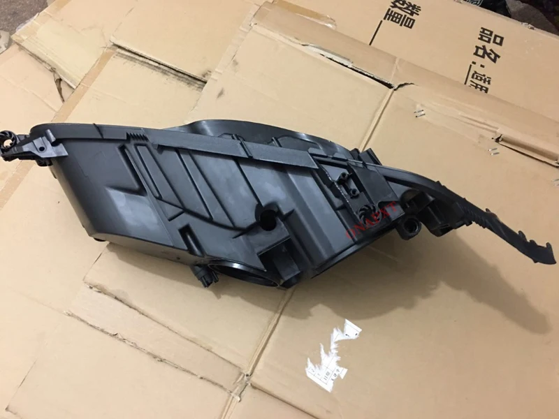 Рисунок 4 - Крышка передней фары