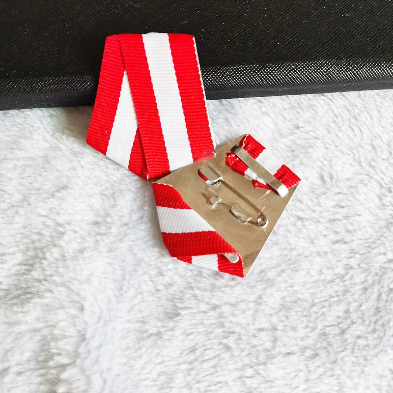 Металлическая лента для коллекционирования