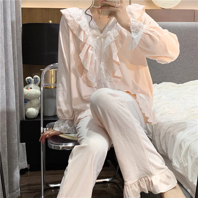 Female Sleepwear Island Velvet Lace Pajamas Set Spring Autumn Women's Retro Palace Sweet Home Service Long Sleeve Trousers Suit