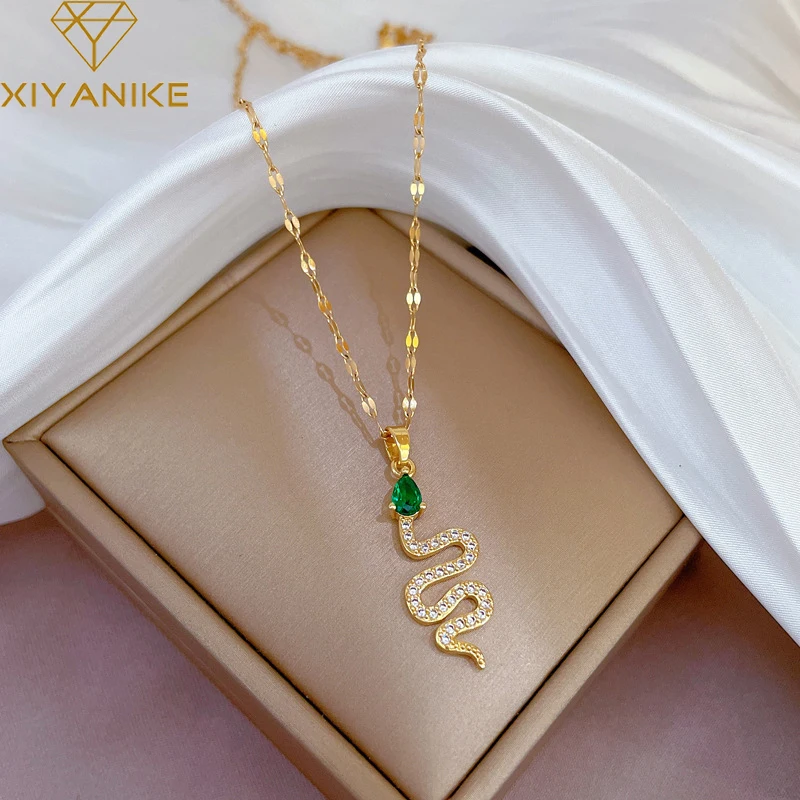 

XIYANIKE 316L Stainless Steel Necklace Green Zircon Snake Accessories for Women New Trends Charming Vintage Jewelry Gift Collier