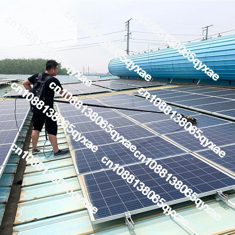 Щетка для чистки солнечных панелей Sunny Smiler нестандартных размеров с роликовой