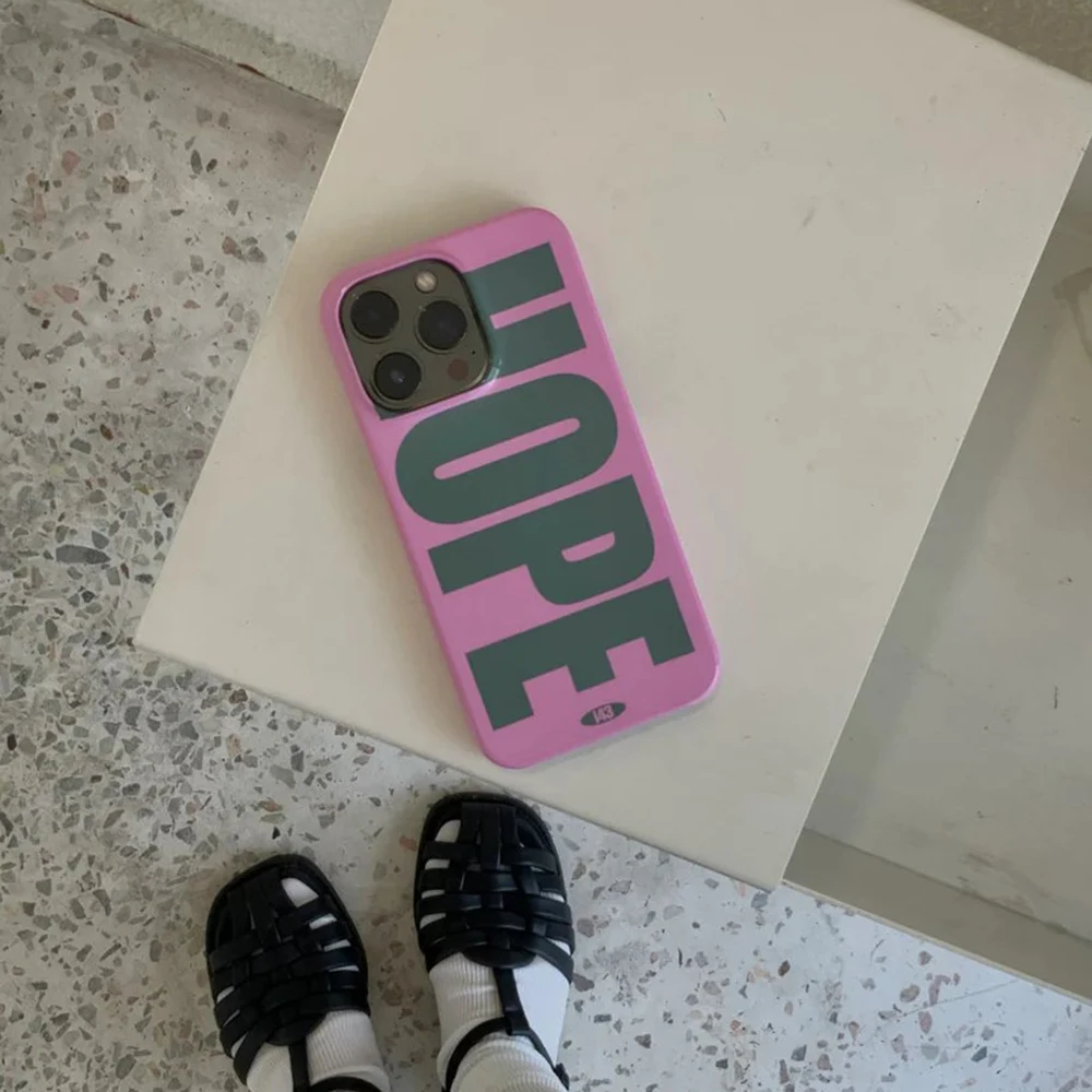 Фото Чехол Clmj English Hope для iPhone 17 16 15 14 13 12 11 Air Pro Max X XS XR XSMax 7 8 Plus, глянцевый, из твердого поликарбоната, с эффектом пленки, стильный дизайн №5