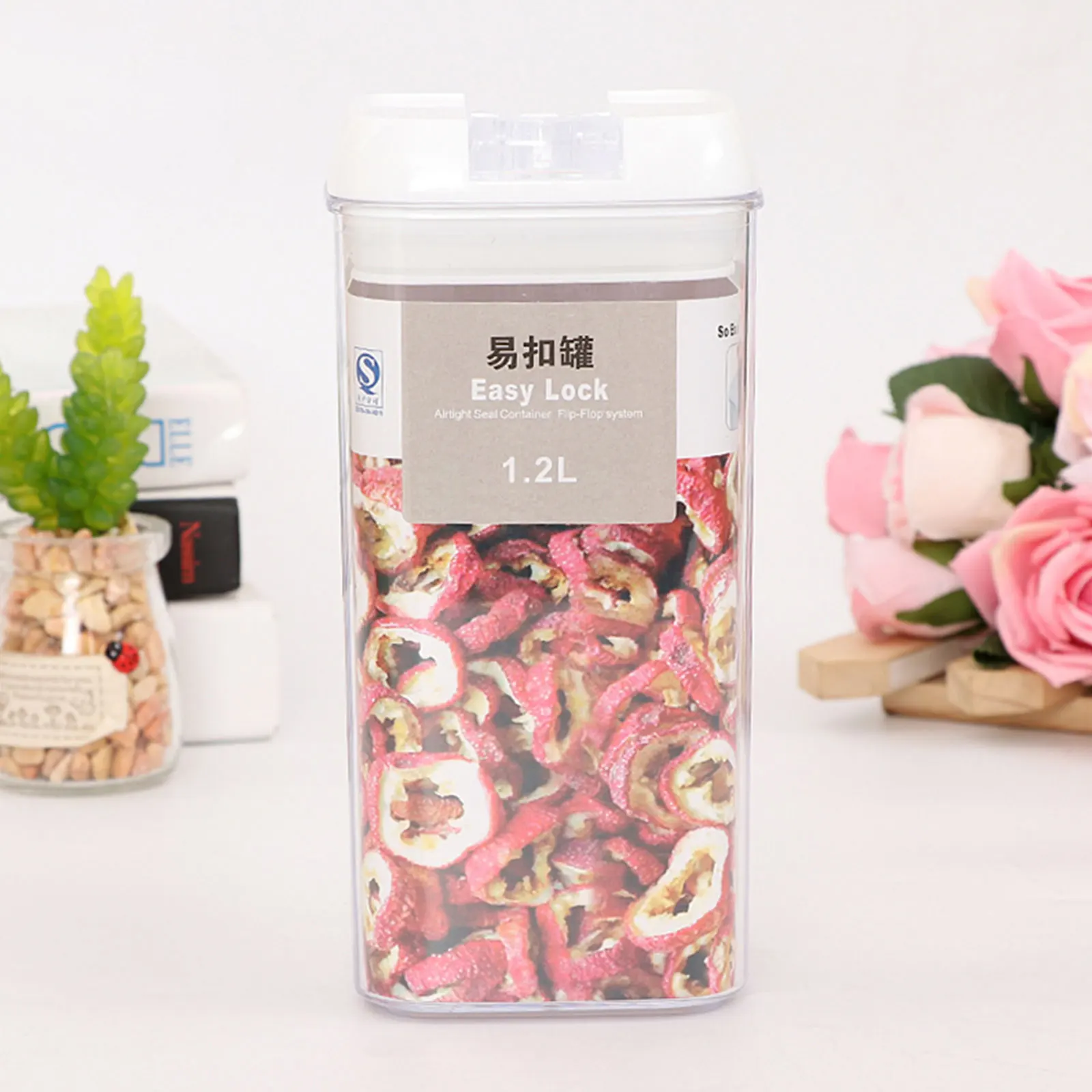 

Canister Pack of 6 Flip-Tite Square Food Storage Set kitchen accessories Square Easy Button Can