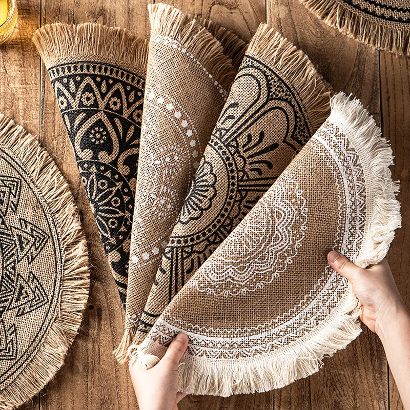 

Hand-woven Jute Tassel Placemat Linen Vintage Insulation Mats Western Dinner Mat Decoration Home Place Mat for Dining Table