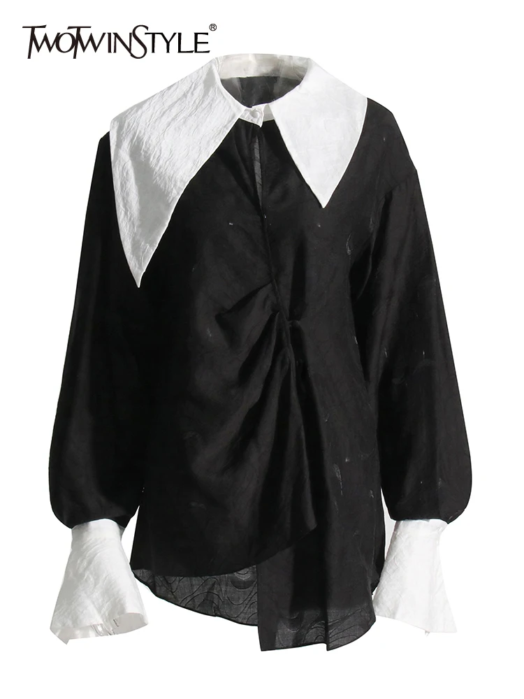 

Женская Свободная блузка TWOTWINSTYLE, Повседневная Свободная блузка с отворотом и Расклешенным рукавом, 2023