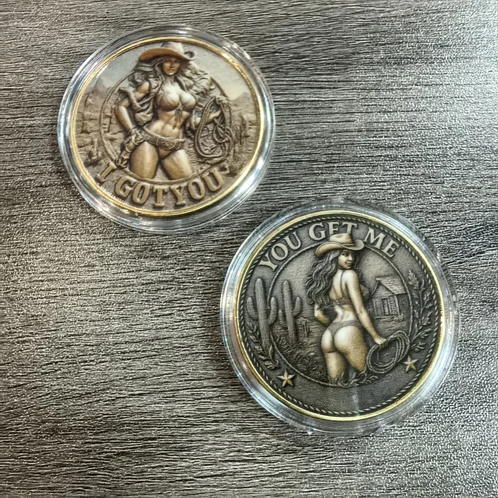 

Золотые монеты для декора