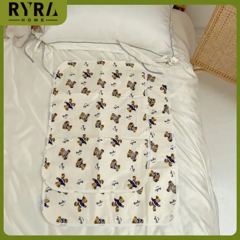 

50x70cm Menstrual Mat Bear Dormitory Bed Mat Cartoon Cute Mattress Household Tools Orange/hite Travel Pad Foldable Portable