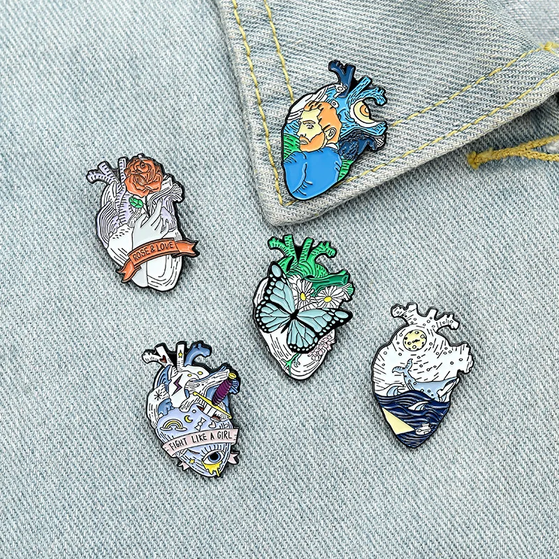 

Creativity New Year Gift Personality Badges Cartoon Enamel Pin Wave Christmas Butterfly Friends Heart Women's Brooch Letter
