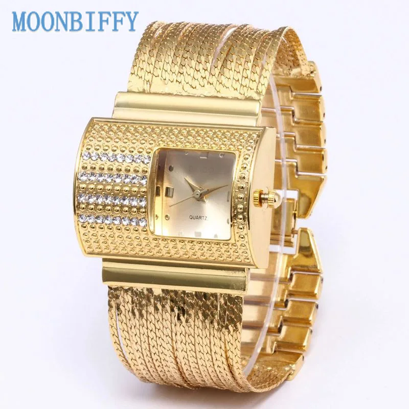 

Creativity Square Dial Ladies Watches Gold Steel Strap Luxury Women Wrist Watches Personalized Diamond Bracelet Watch Relogio