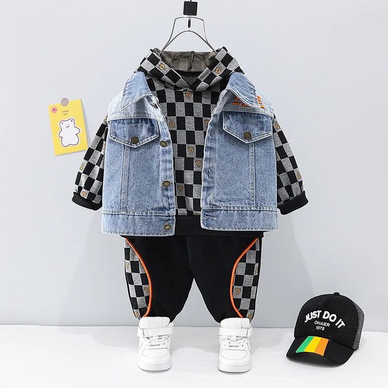 

Boys' Autumn denim suit new 1-5-year-old children's Denim Vest sweater pants three piece suit children's leisure sports suit