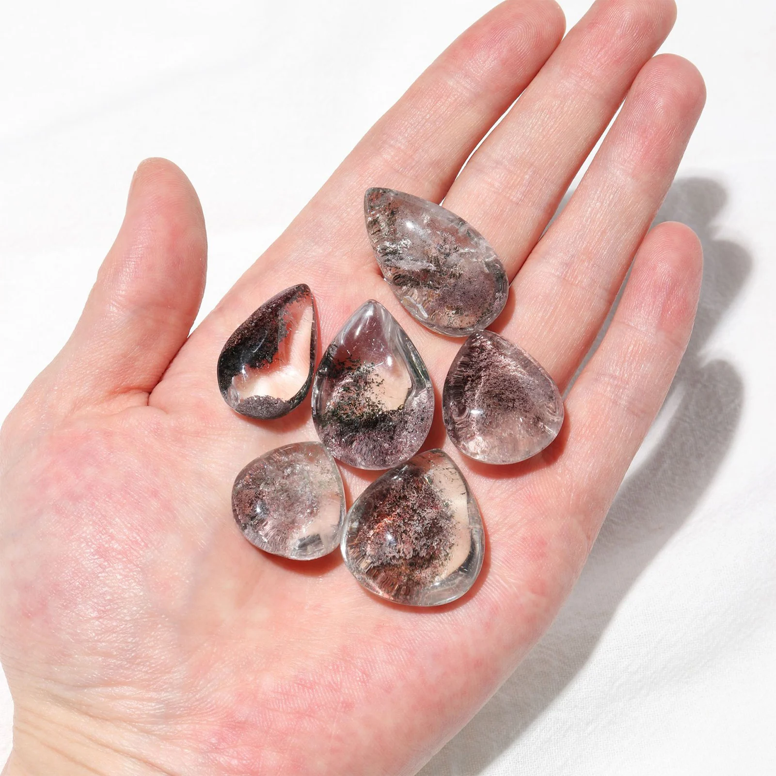 

1pc Phantom Quartz Gemstone Natural Ghost Phantom Stone Specimen Healing Stone Oval Palm Pocket Crystal Stone for Aquarium Decor
