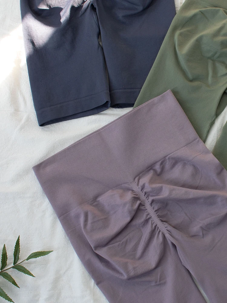 Однотонные быстросохнущие спортивные короткие леггинсы LZYVOO с высокой талией