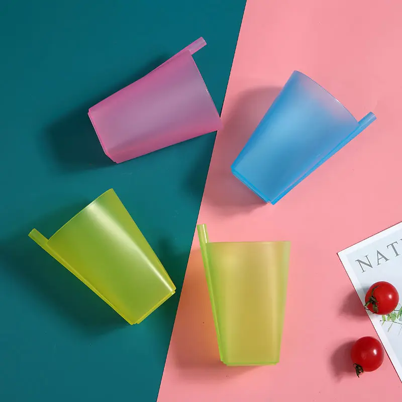 

1PC Candy Color Sippy Cups Built In Straw Water Practical Large Capacity Straw Cup For Children Kids Creative Water Drinking Mug