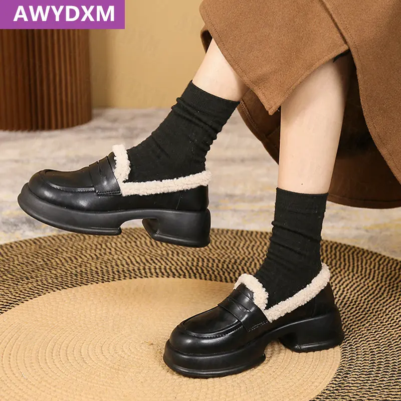

Женские плюшевые ботинки на платформе, повседневные теплые ботинки на среднем каблуке, дизайнерская обувь в стиле "Лолита", зима 2022