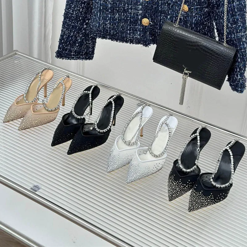 Женские туфли-лодочки с ремешком на щиколотке и острым носком