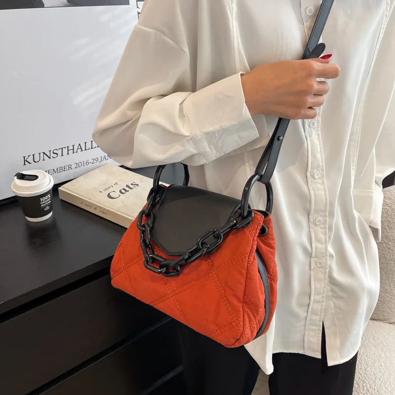 

Women's Tote Bag 2022 Trend Fashion Nylon Shoulder Crossbody Bags for Women High Quality Luxury Designer Chain Female Handbag