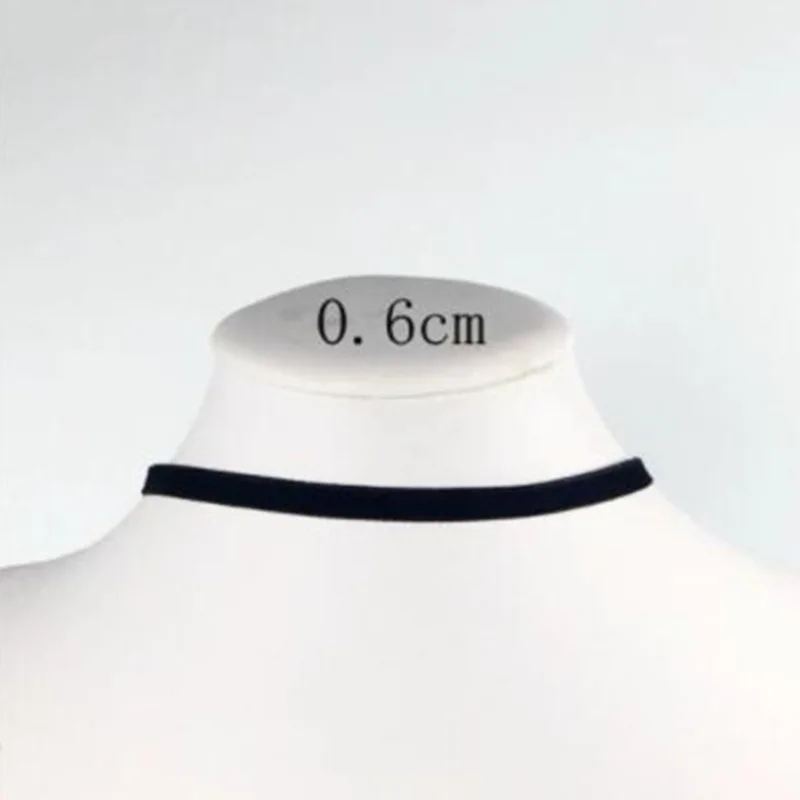 Фото Цепочка на шею Ueno Personality Simple Elegance Temperament Freshness из черного золотистого бархата и нержавеющей стали №2