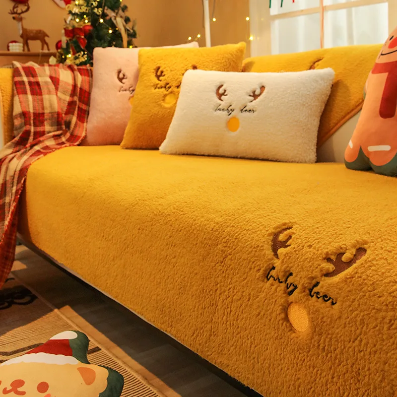 

Thicken Short Plush Sofa Cover Winter Warm Non Slip Sofa Towel Washable Couch Cushiom Slipcovers Living Room Elk Christmas Decor