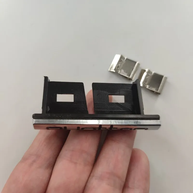 Металлический логотип Quattro, значок с эмблемой переднего гриля, наклейки, наклейки для Audi A3 A4 A5 A6 A7 A8 S3 S4 S5 S6 Q3 Q5 Q7, автомобильный Стайлинг