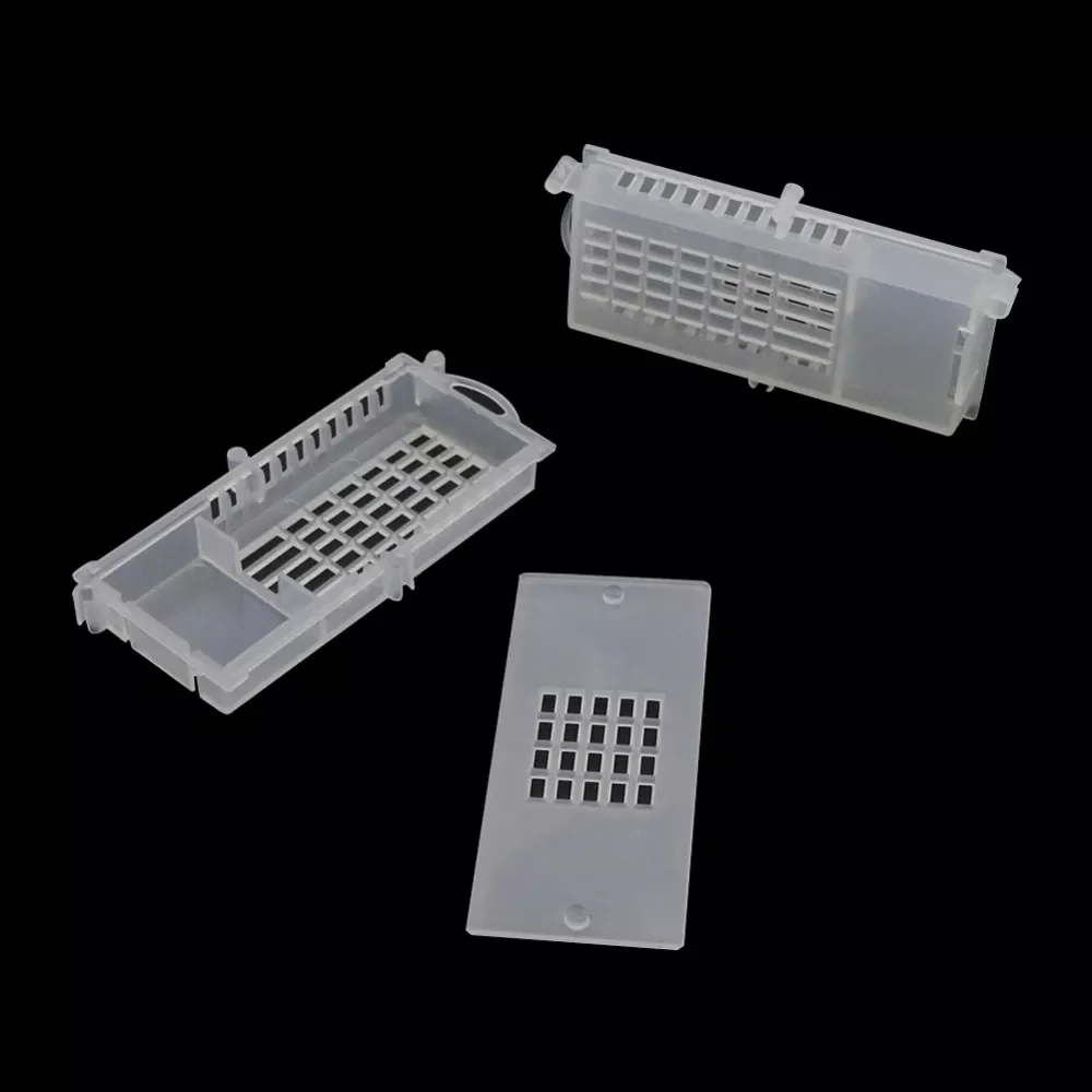 

Bee Tools Bee transport cages Beekeeping Equipment Queen house Beehive White transparent Queen Bee Cage 100 Pcs
