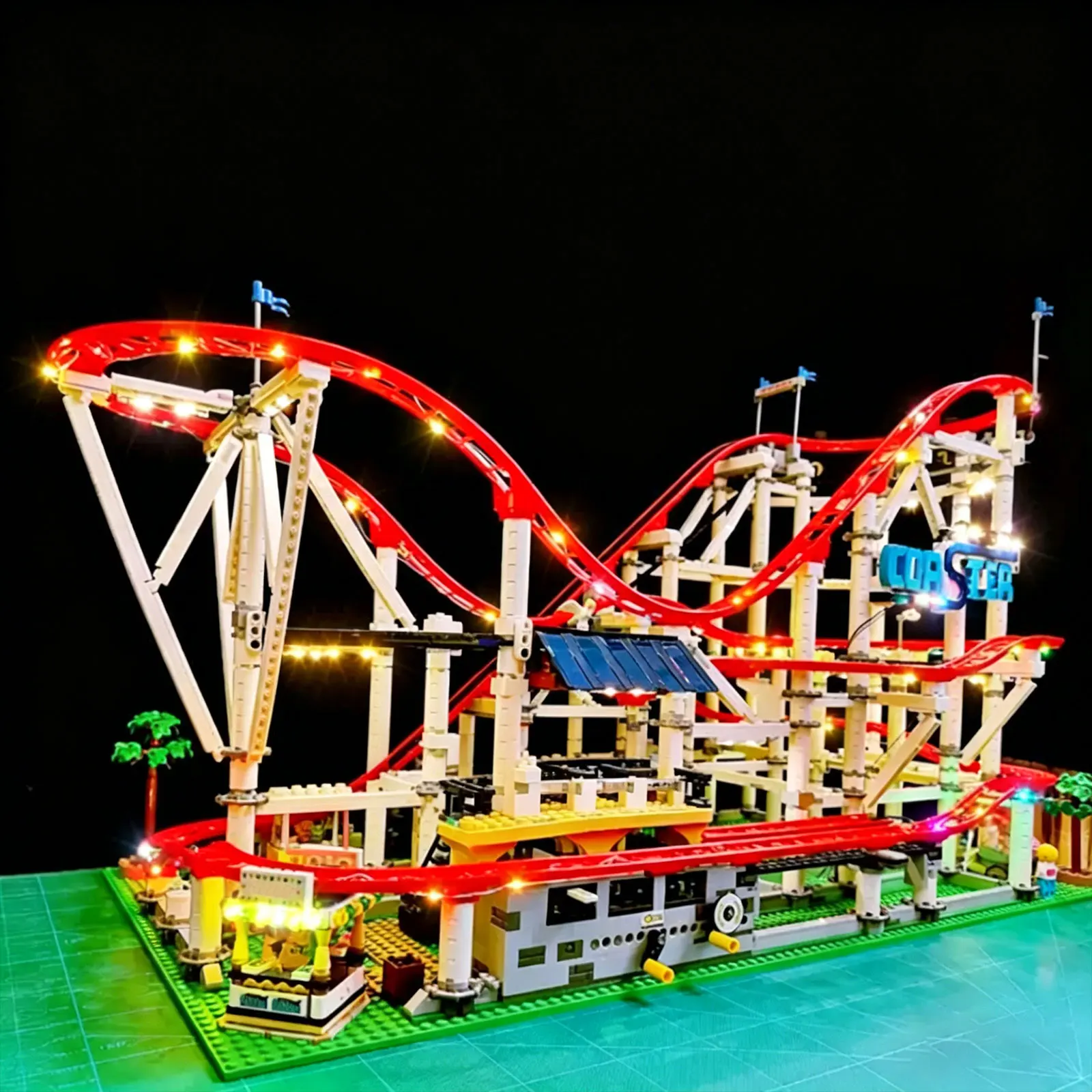 Фото Комплект светодиодного освещения LYBMTWF, совместимый с конструктором Lego 10261 «Американские горки» (модельные блоки в комплект не входят) №2