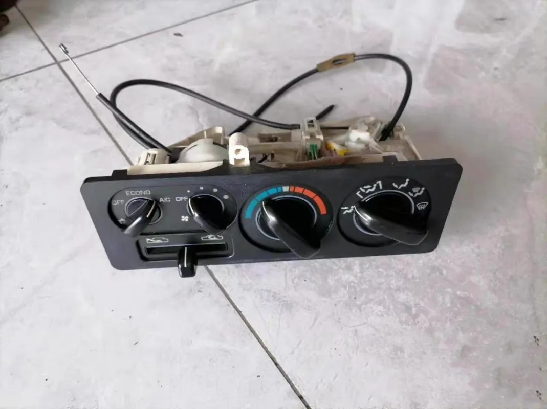 

Оригинальный бывший в употреблении автомобильный кондиционер переменного тока, панель управления, ручка кондиционера, дисплей кондиционера для Pajero V31 V33