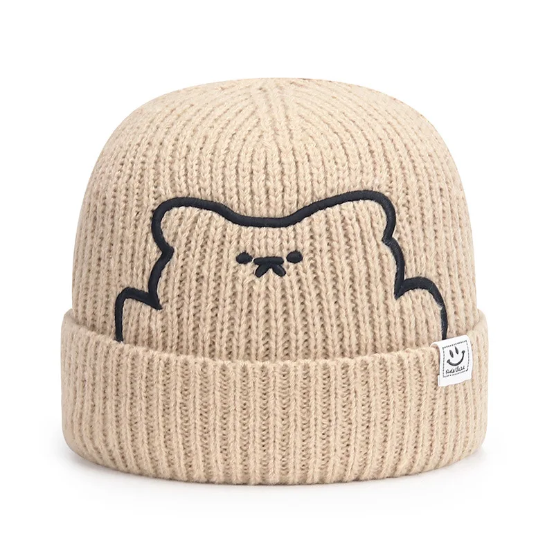 

Winter Smiley Face Cloth Label Wool Cap Ladies Youth Campus Ear Hat Knitted Caps Embroidery Bear Pullover Hats
