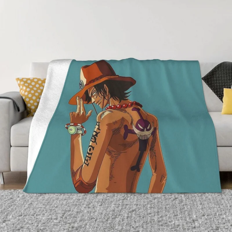 

One Piece Monkey D Luffy аниме одеяло Фланелевое украшение Ace Portgas портативное домашнее покрывало