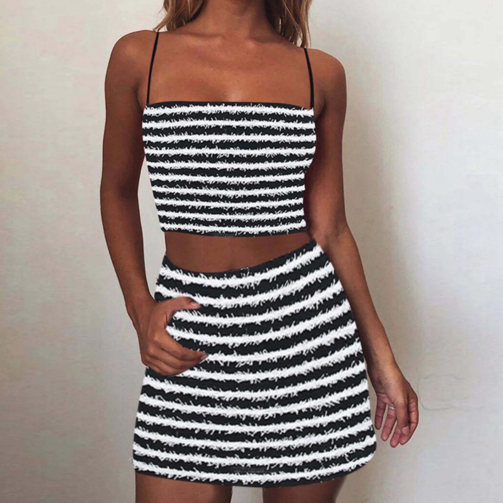 

Женский комплект из 2 предметов, элегантный костюм в черно-белую полоску с юбкой, модный короткий Стильный жилет с высокой талией для отдыха на выходных