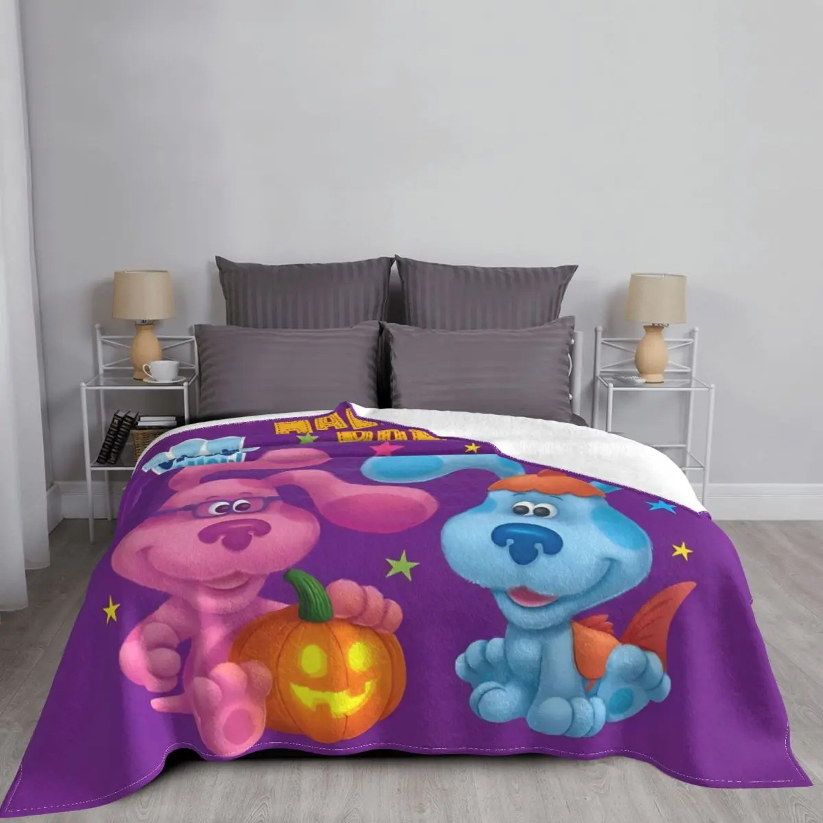 Флисовое одеяло с голубыми подсказками в виде голубой собаки для Хэллоуина