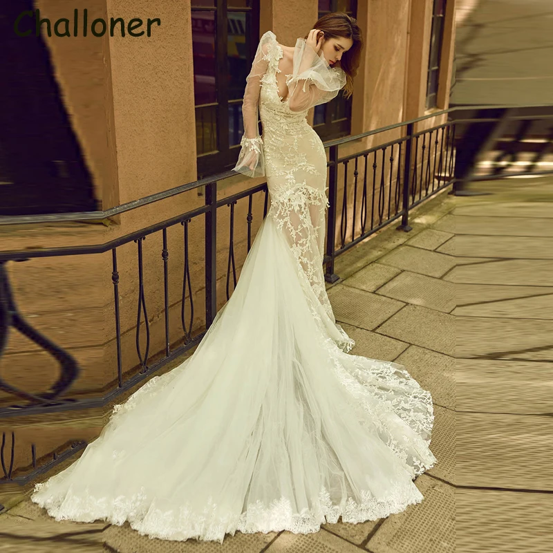 Купи Challoner Luxury Mermaid Tulle Wedding Dresses Flare Sleeves Bride Sexy V-neck Lace Appliques Gowns Vestido De Noiva Court Train за 7,395 рублей в магазине AliExpress