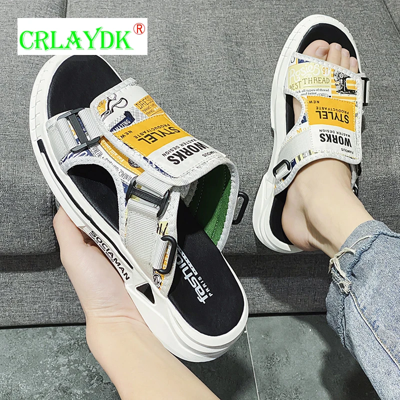 

CRLAYDK/мужские тапочки на платформе, летние модные роскошные шлепанцы, мужские повседневные сандалии, уличная пляжная обувь на плоской подошв...