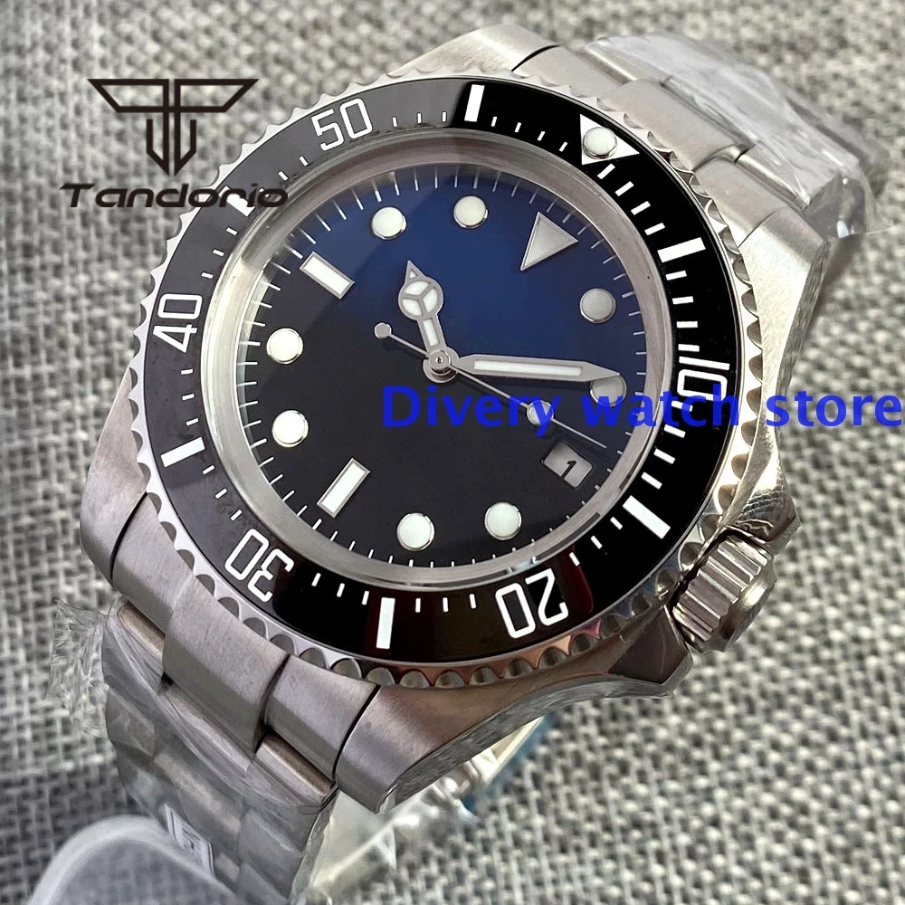 

43mm Automatic Men's Watch Two Tone Dial PT5000 NH35A Auto Date Mineral Glass Rotating Bezel Insert Screw Crown Oyster Bracelet