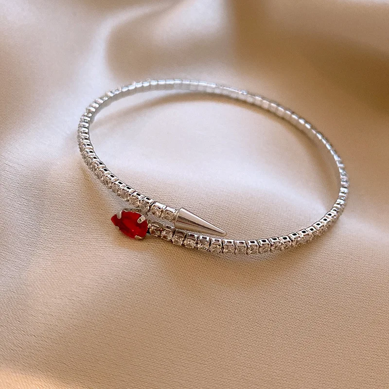 Циркониевый браслет с регулируемым открыванием