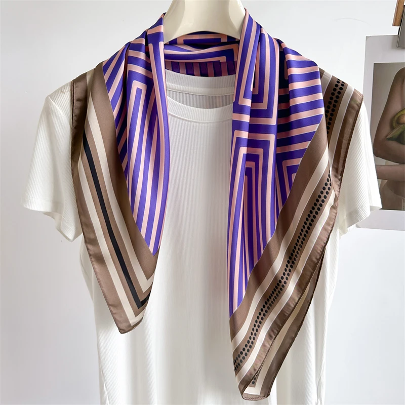 

Fashion Luxury Brand Hair Ribbon Scarf for Women Satin Square Scarf Print Neckerchief Bandana Print Printing Shawl Headband