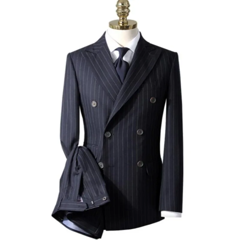 черный двубортный костюм. синий костюм в полоску мужской. двубортный костюм мужской. двубортный костюм в полоску. двубортный костюм в полоску.
