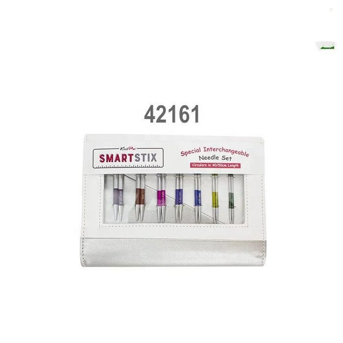 

Набор крючков для вязания и пряжи