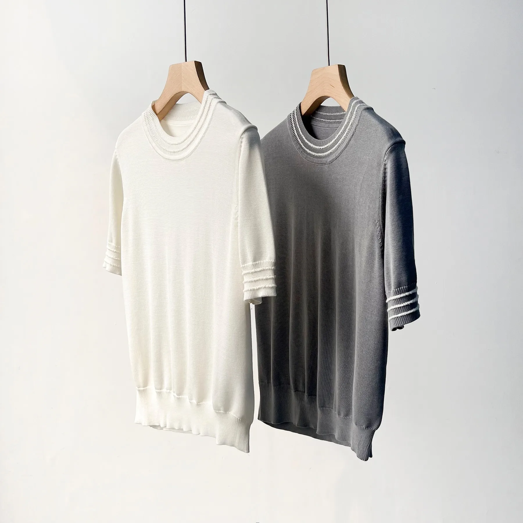 

2023 spring and summer women's clothing fashion new round Neck Line Short Sleeve T-shirt 0511