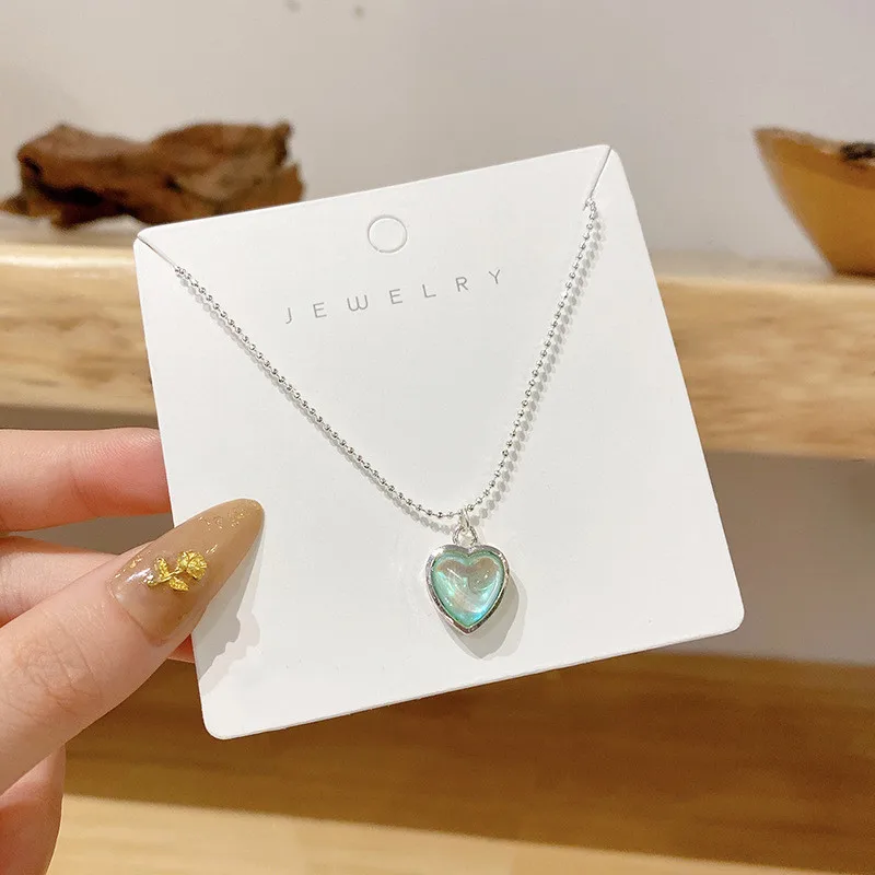 Зеленое прозрачное акриловое ожерелье с кулоном в виде сердца облако смайлик 2021