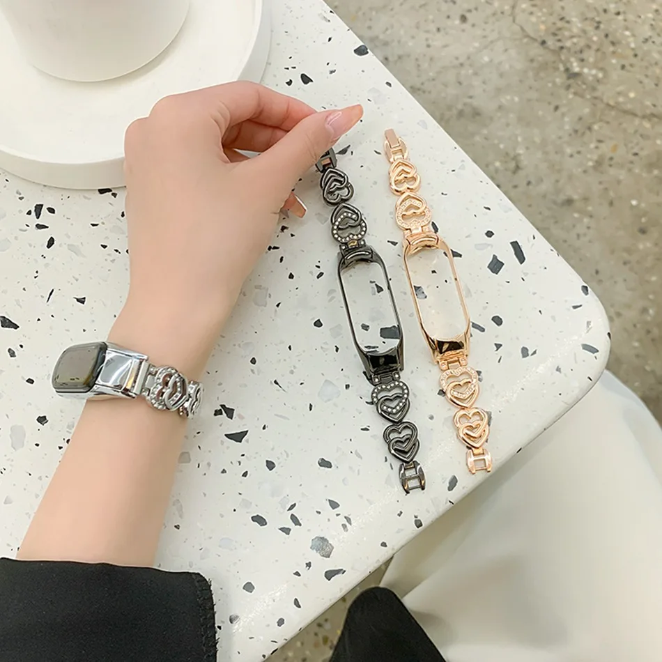 Strap For Xiaomi Mi Band 8 7 6 5 Watch Band Luxury Rhinestone Dual Love Heart Bracelet Replacement For Miband 5 6 4 3 Wristband