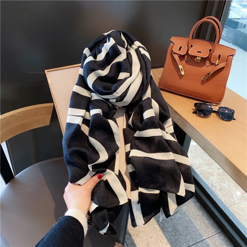 

180*90cm 2022 Luxury new design linen Scarf Foulard Bandana Long Lrage Shawl Wrap Lady Hijab muffler silk female wholesale