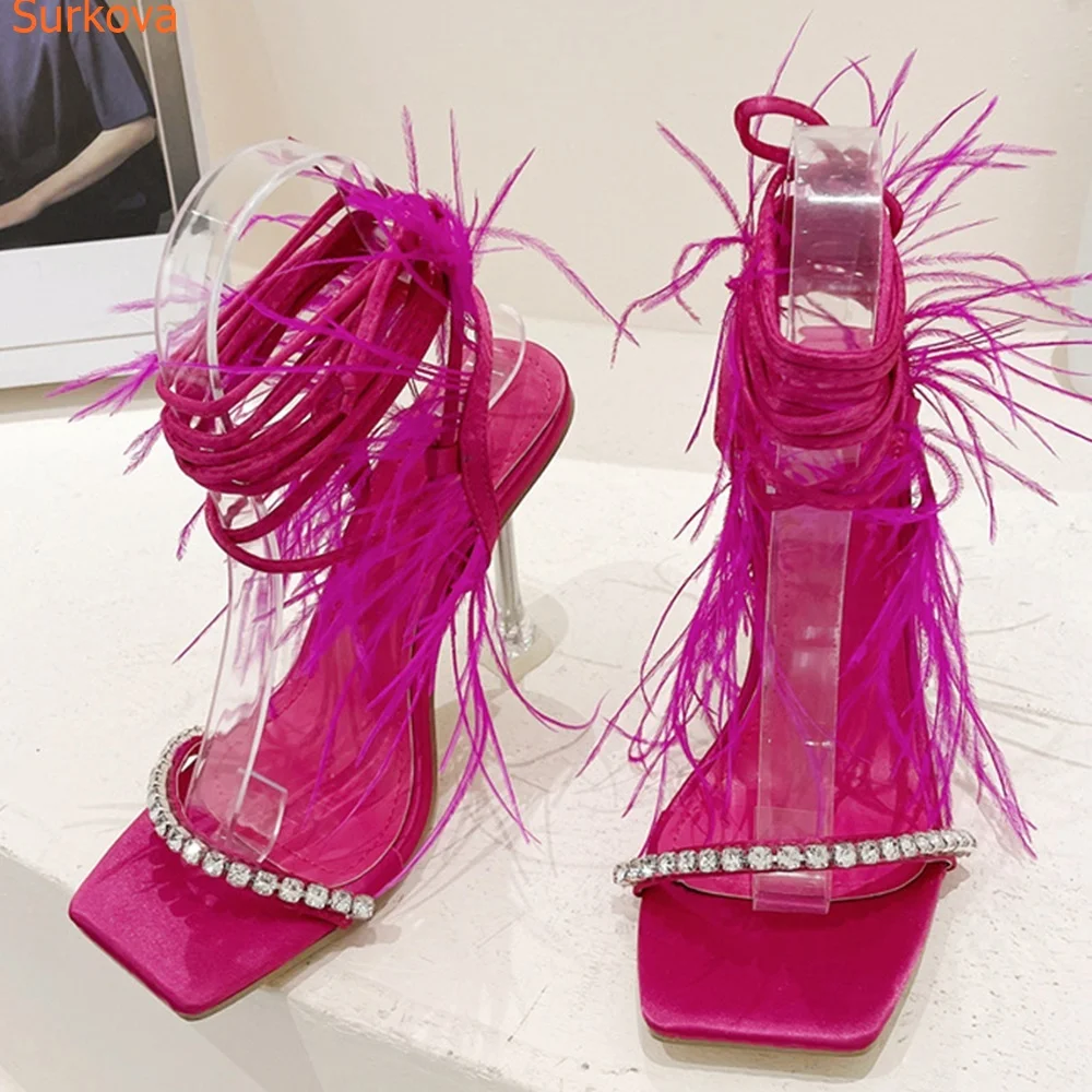 

Женские босоножки на шпильках с квадратным носком и перьями, летние прозрачные туфли на высоком каблуке, привлекательная модная женская обувь