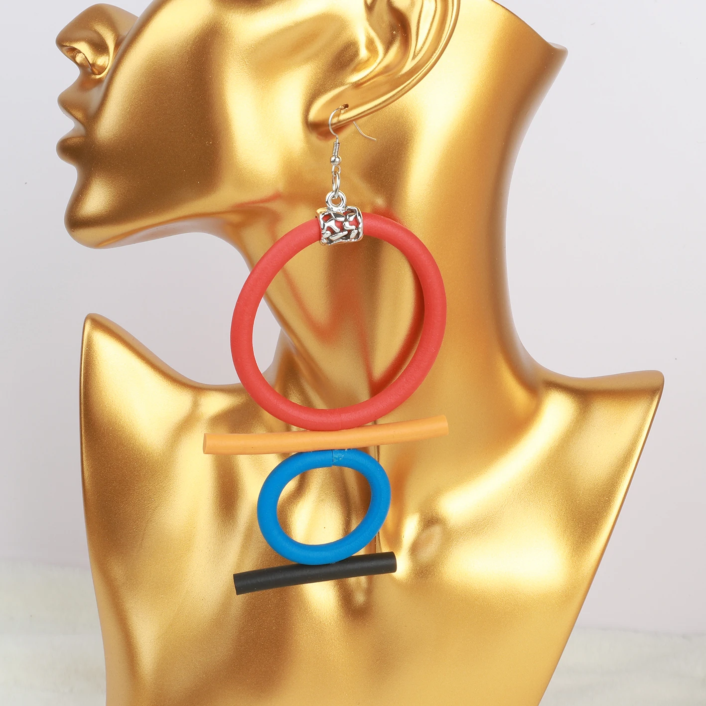 Новые красочные резиновые серьги ручной работы с полыми кольцами для модных