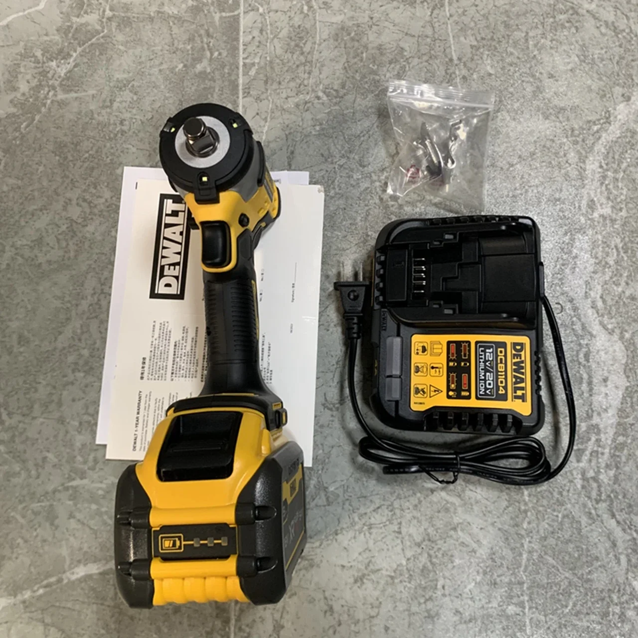 Ударный гайковерт DEWALT DCF911B 20 в макс. 1/2 дюйма с наковальней форме болта (только для