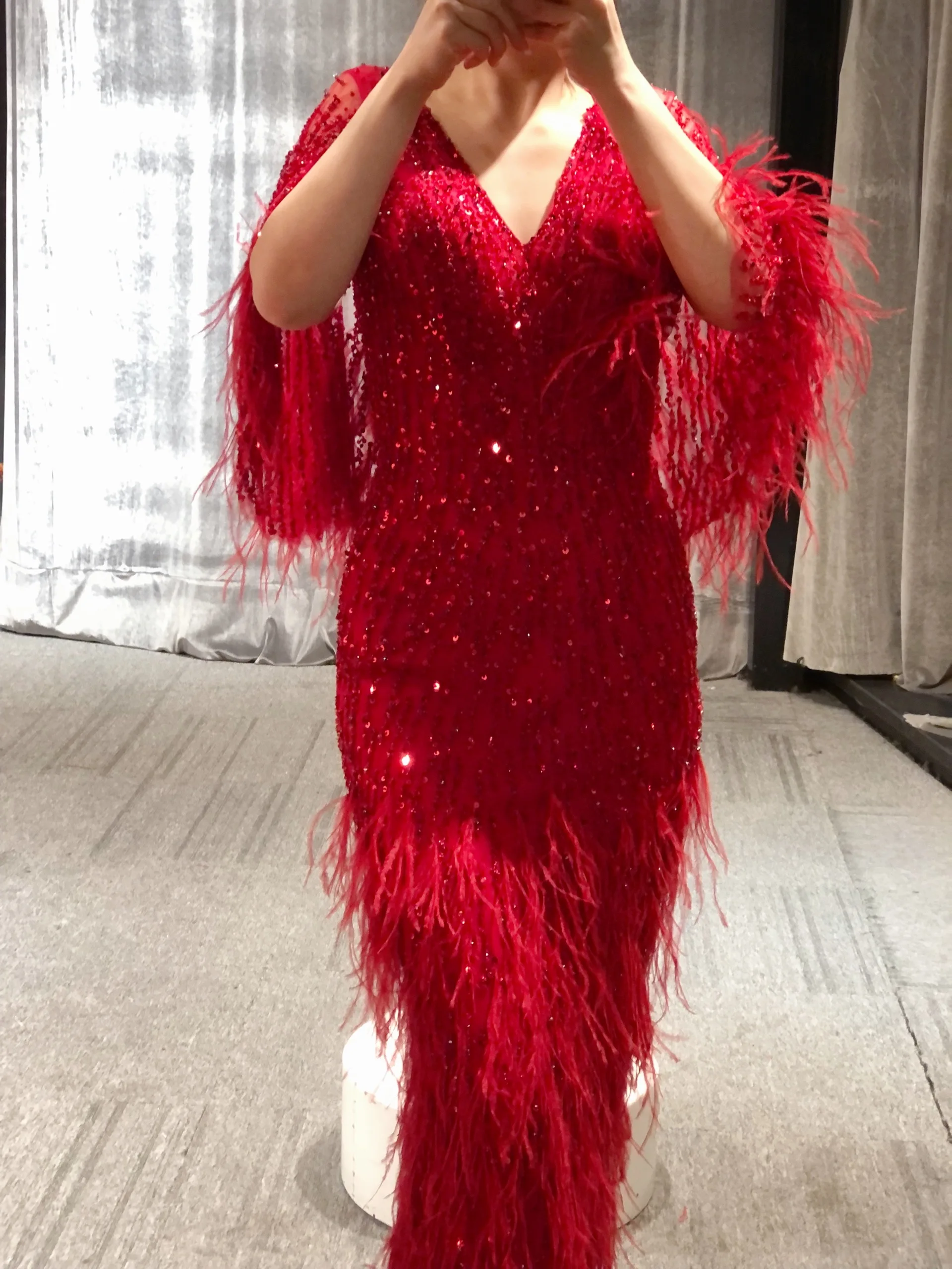 Рисунок 3 - Реальные фотографии темно-красного